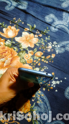 Pocophone F1